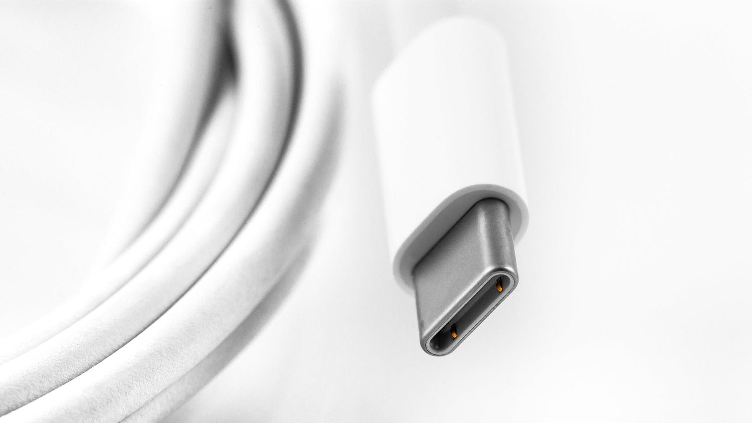 image of an usb c cable